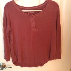 3/4 length sleeve super soft maroon top